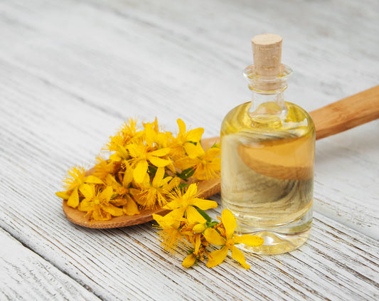 Ylang Ylang Essential Oil: Benefits and How to Use