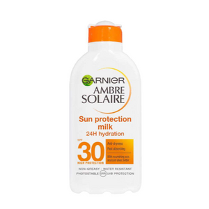 Ambre Solaire Milk SPF15