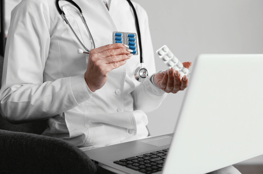 12 Essential Benefits of Online Pharmacy - welzo