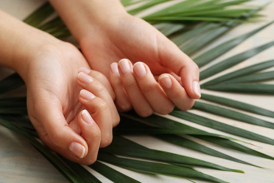 Are white spots on nails a sign of vitamin deficiency? - welzo