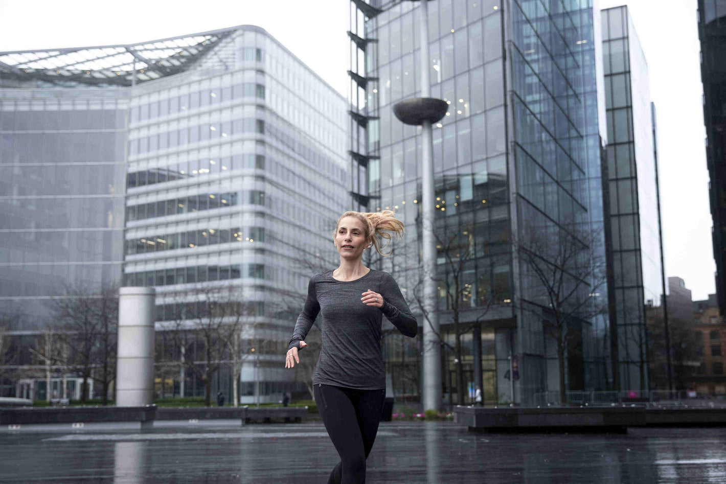 13 Essential Tips to Running in the Rain- Welzo