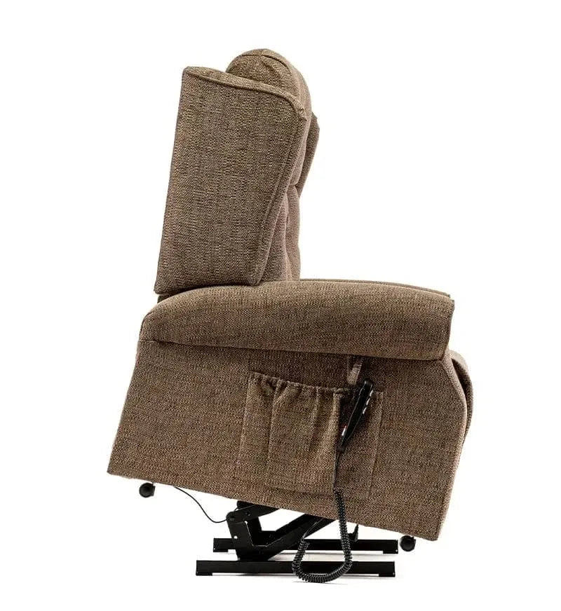 Harrow Riser Recliner от Wilcare - Елегантната поддръжка отговаря на разширената функционалност