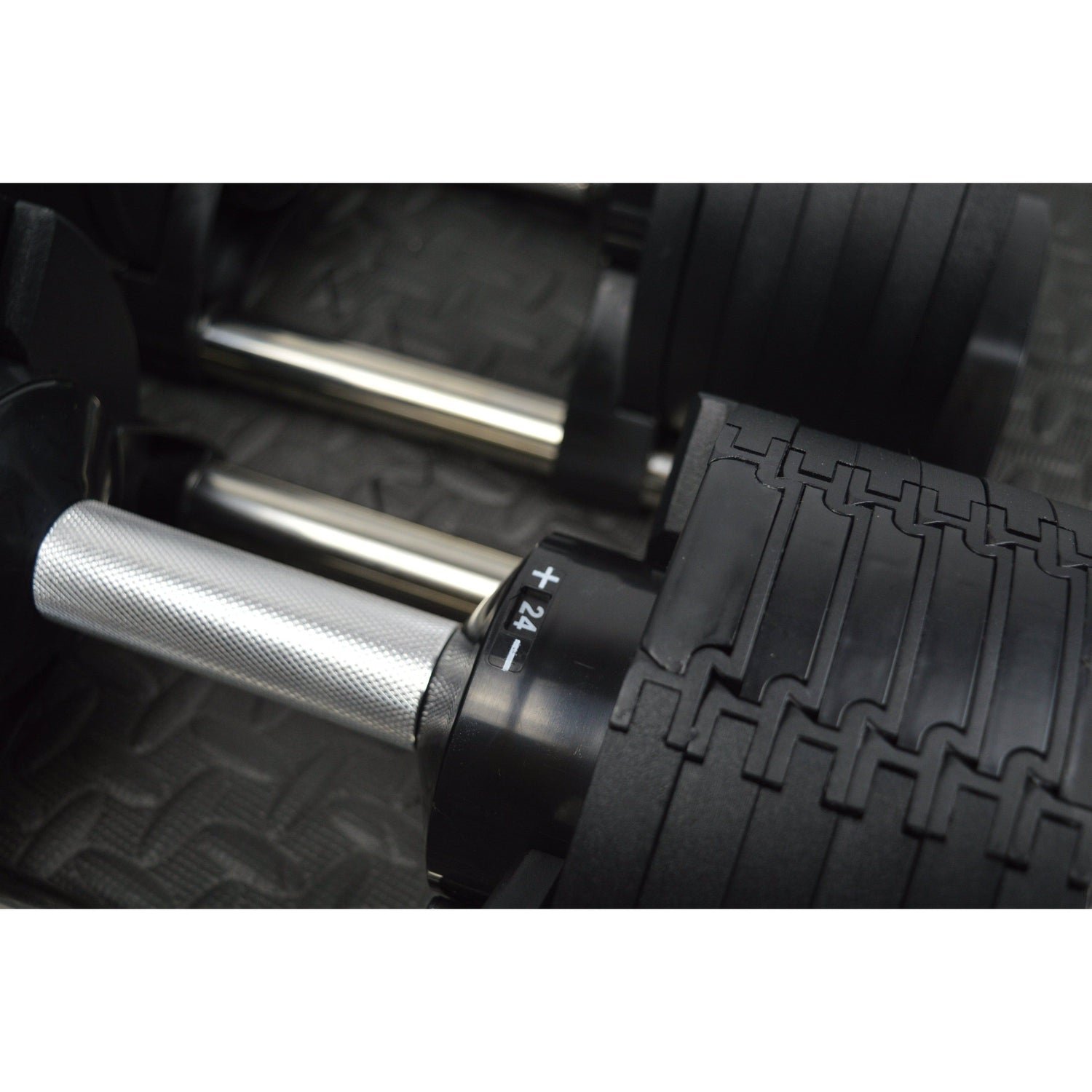 Muscleiq 24kg 4kg increment single plate style adjustable dumbbell - Welzo