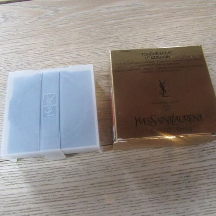 Yves Saint Laurent Touche Éclat Le Cushion Refill B.40/SAND 15g