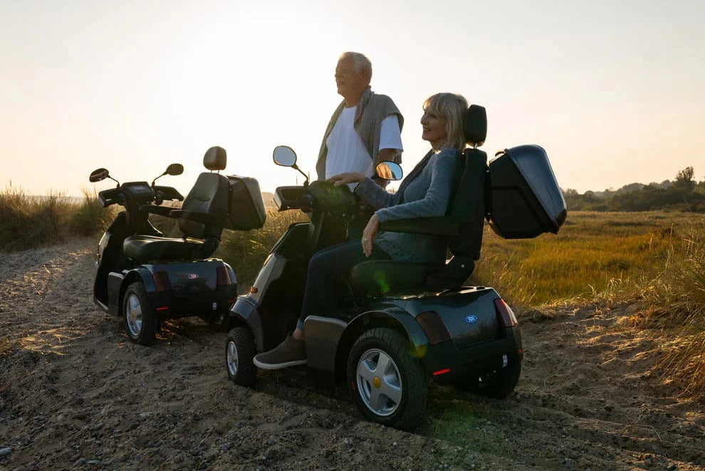 Breeze S4 8 mph Mobility Skuter by TGA Mobility - Snažan, udoban i spreman za avanturu