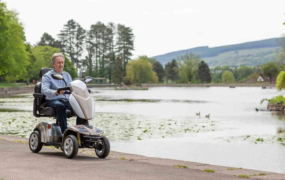 Breeze MIDI 3 8 MPH Scooter Mobility - Compact, ισχυρή και ευέλικτη λύση κινητικότητας (αντίγραφο)