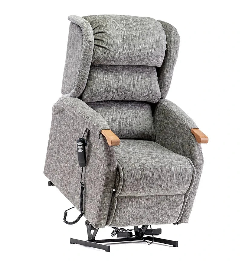 Millfield Reser Recliner - Supporto elegante con maggiore accessibilità