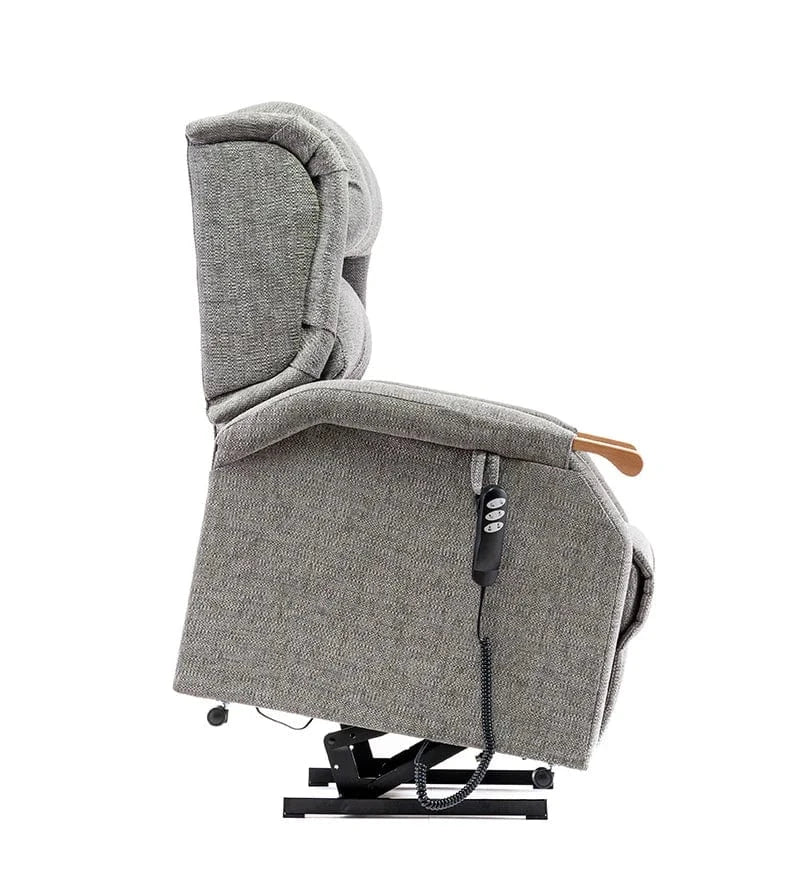 Millfield Reser Recliner - Supporto elegante con maggiore accessibilità