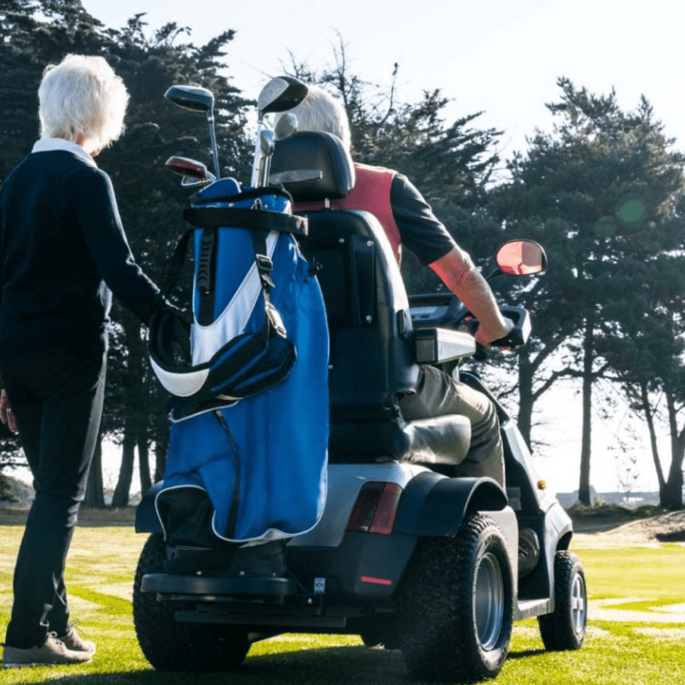 Breeze S4 GT Mobility Scooter - 8 mph, pneus tout-terrain, portée de 34 milles