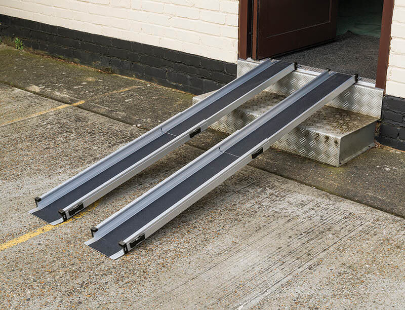 Rampas telescópicas de metro: rampas de acceso de silla de ruedas y scooter extensibles de aluminio livianos (75 cm - 210 cm)