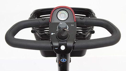 Go Go Elite Traveler más scooter de movilidad de 4 mph: batería liviana, portátil, 18AH, Delta Tiller