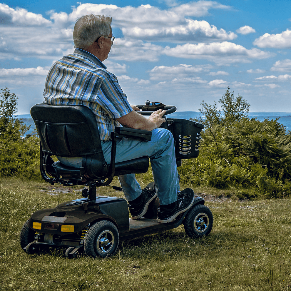 Lithium Vantage 4MPH Mobility Scooter-lehký, odpružení a 25 mil rozsahu