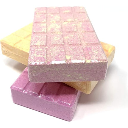 Bubble Up Bath Oil Melt Bar Moisturizes Skin Relaxing Fragrance Vegan Friendly Cruelty Free Raspberry Grape