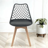 Sedie da pranzo nere set di 4 - sedili in pelle finta Alma con gambe in legno e portello moderno