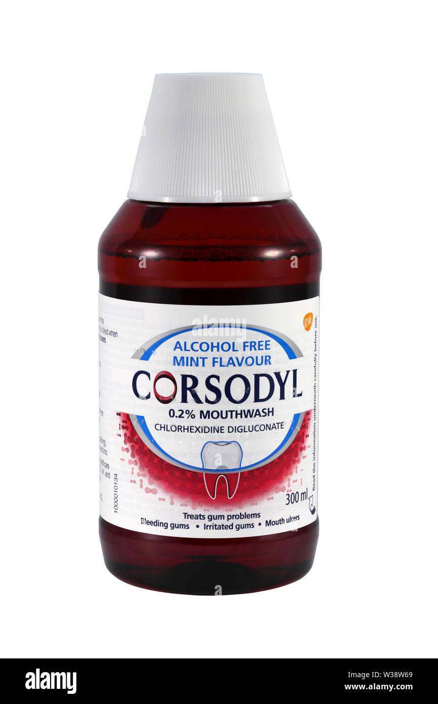 Corsodyl Alcohol-Free Mint Mouthwash 300ml - welzo