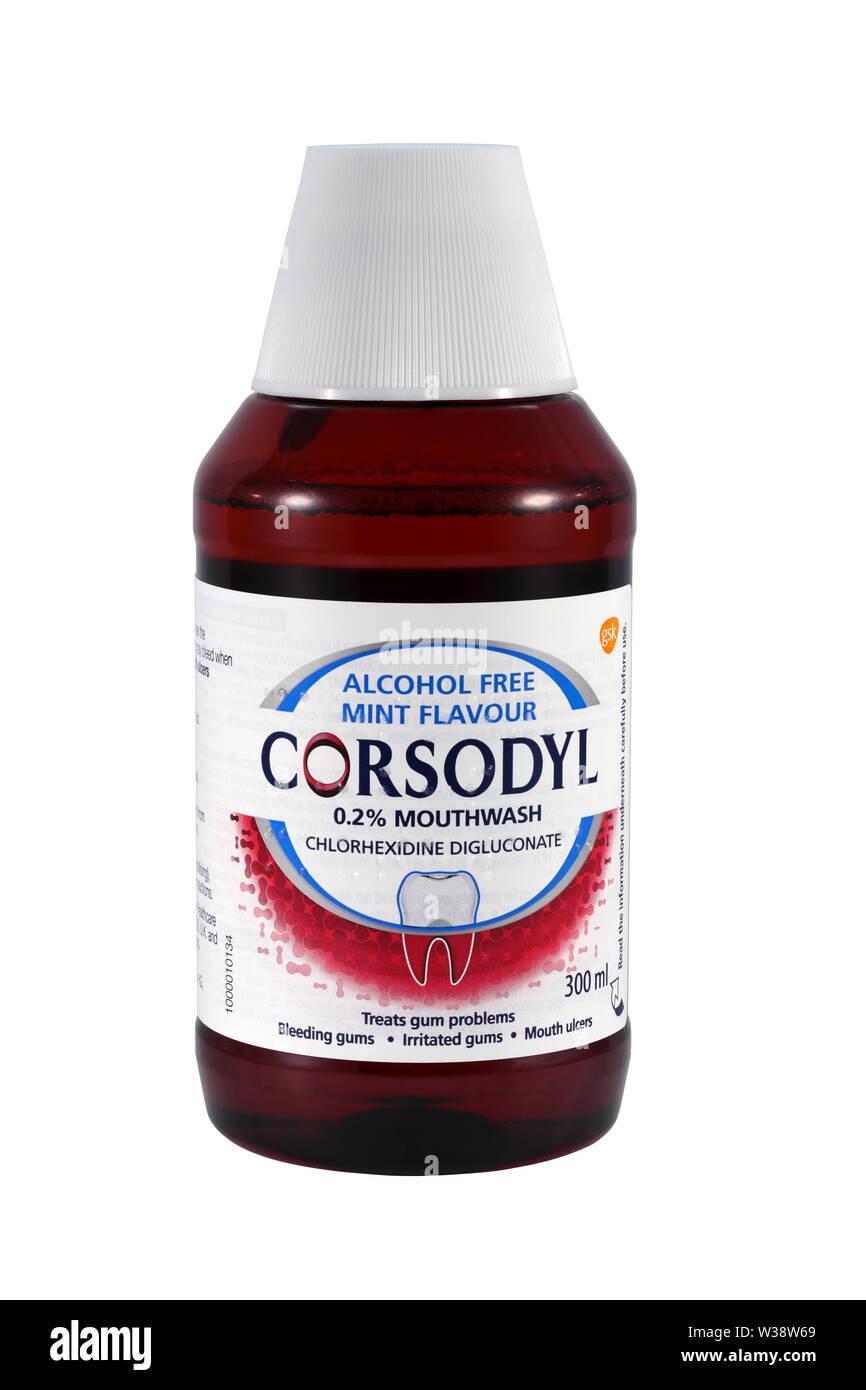 Corsodyl Alcohol-Free Mint Mouthwash 300ml - welzo