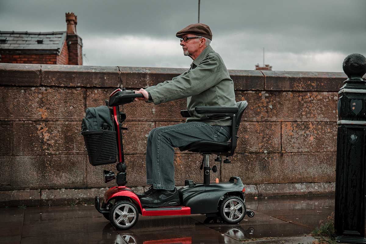 Welzo Ranger – 4-колесен мобилен скутер за всякакви терени