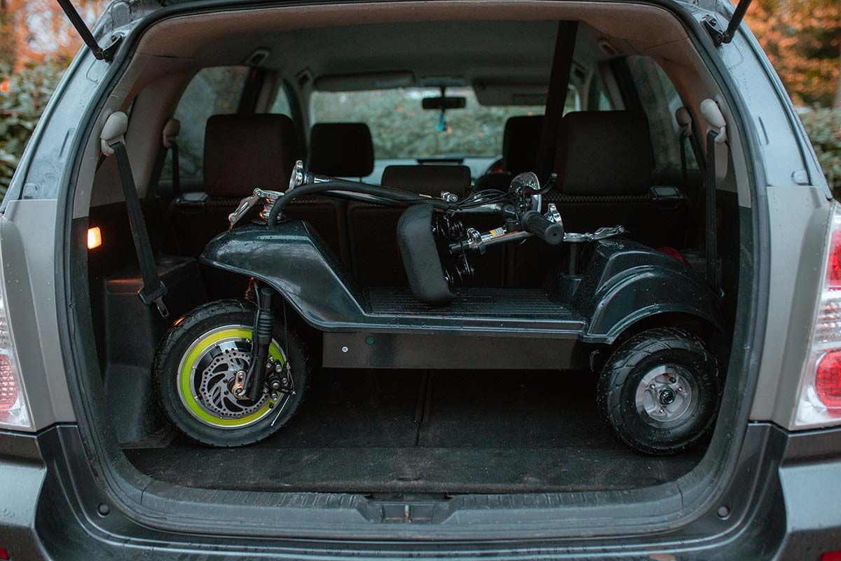 Folding 3-Wheel Electric Mobility Scooter With Seat – Pavement Legal Travel-Friendly