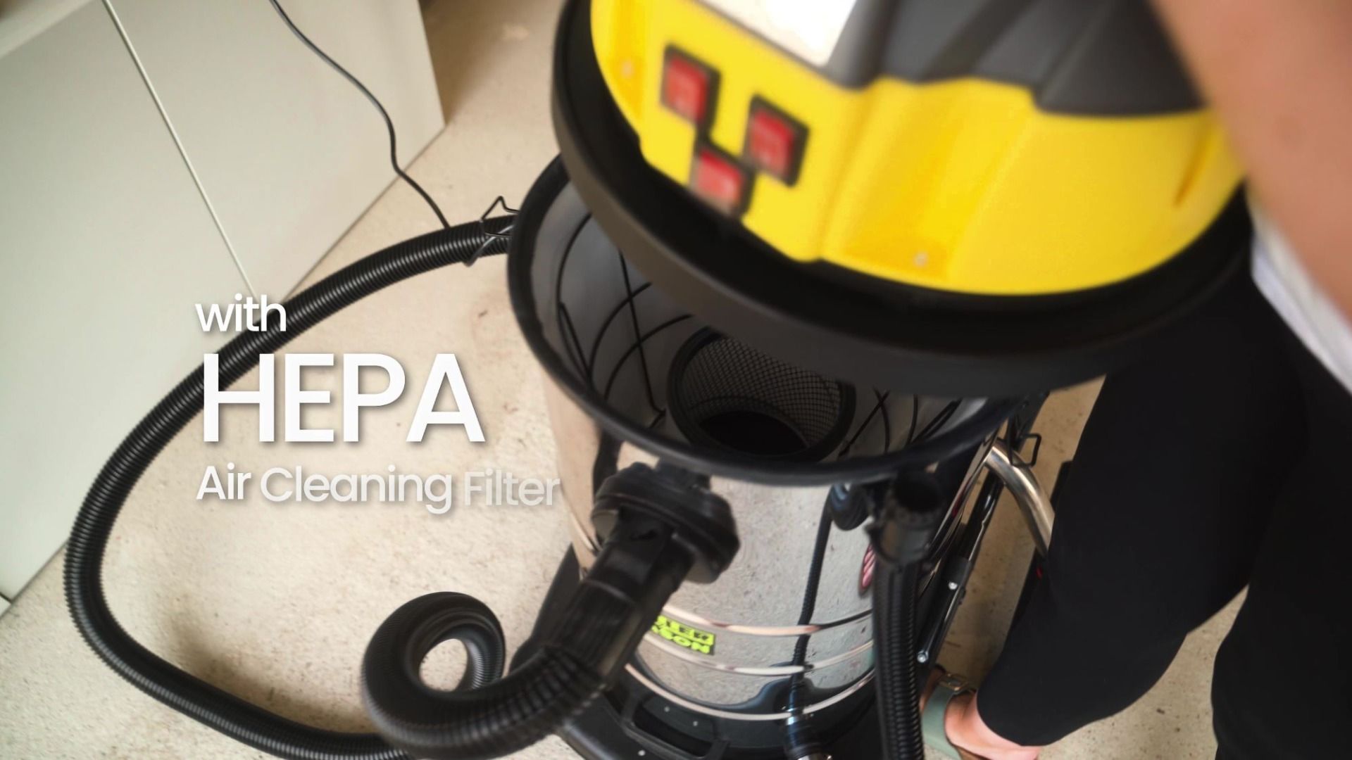 15 PS 420 cc 102 mm Benzin-Holzhäcksler und Häcksler