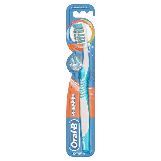 Oral B Complete Clean 35 Medium - welzo
