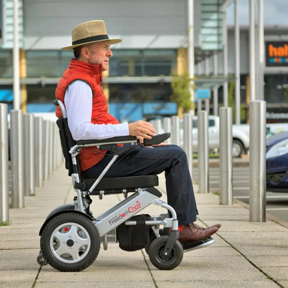 Stolica za slobodu A06L Električna preklopna invalidska kolica