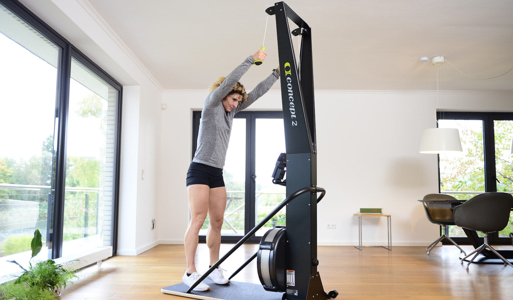 Concept2 SkiErg Floor Stand - Welzo