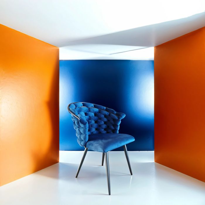 2x Valencia Blue Luxus Samt Essstühle mit schwarzen Beinen